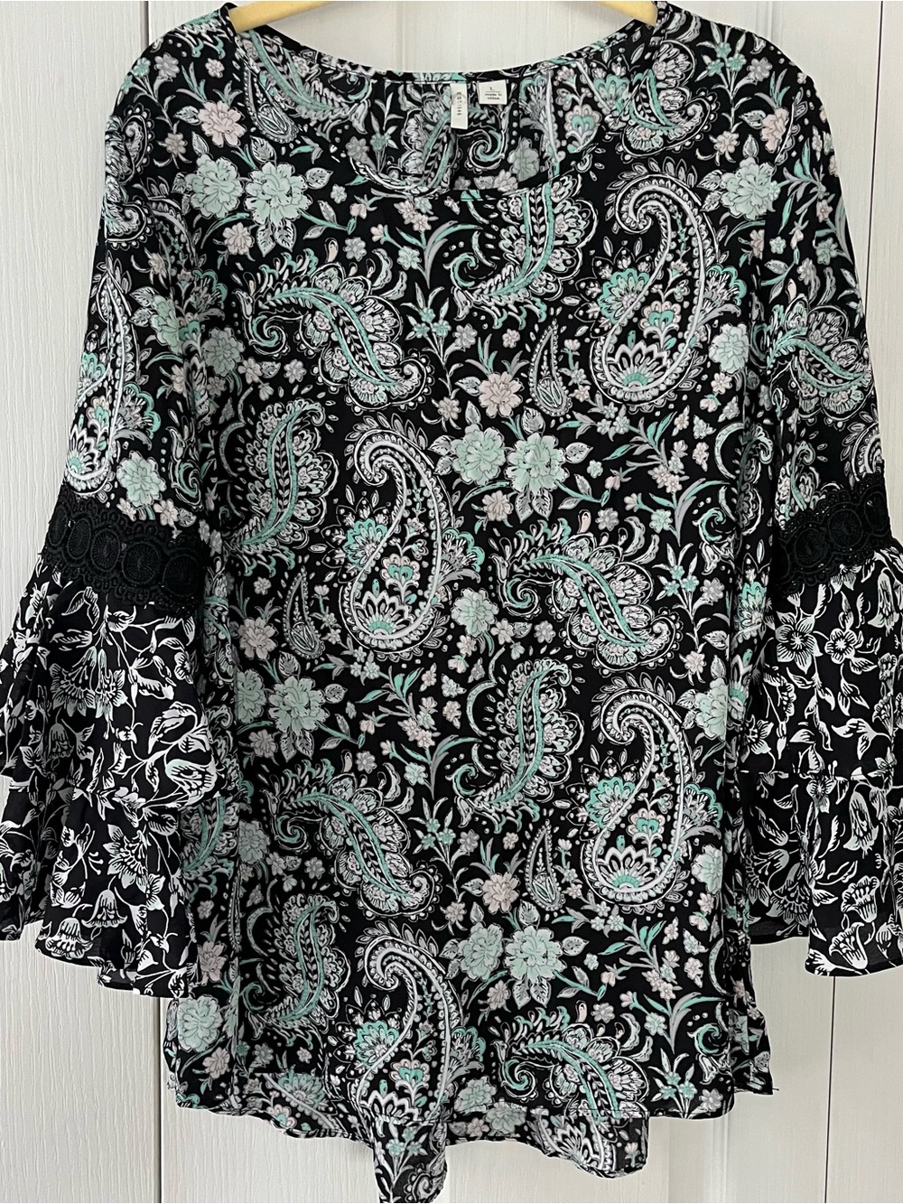 C Est. 1946 Women's Bell Sleeve Crochet Artsy Flowy Boho Peasant Blouse Large